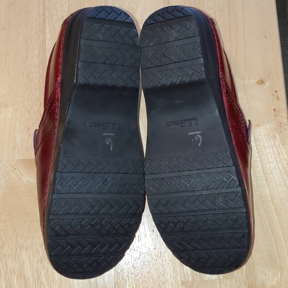 LL BEAN SZ 6 WINE COLORED CLOGS - Picture 4 of 6